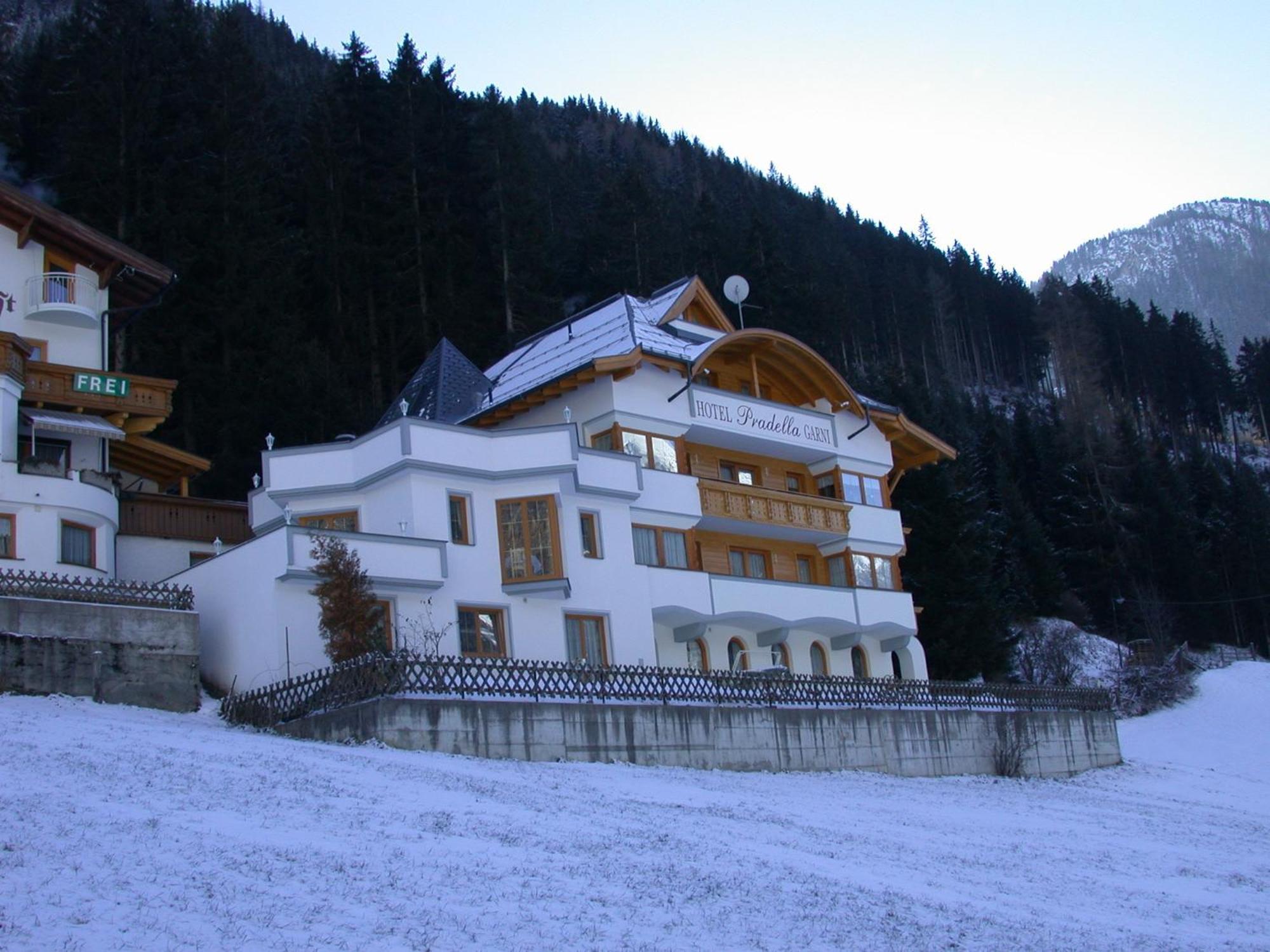 Hotel Garni Pradella Ischgl Exteriér fotografie